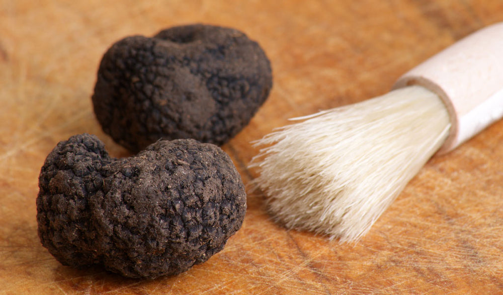 HOW TO CLEAN YOUR FRESH TRUFFLES